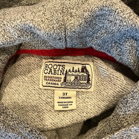 Roots Cabin 1973 Hoodie Size 3T Toddler Boy Girl Heather Gray Red Maple Leaf EUC - Picture 3 of 8
